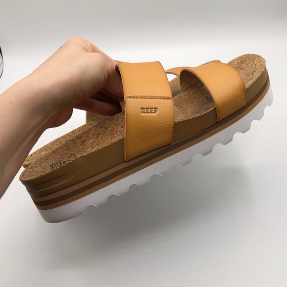 Reef Tan Platform Cushion Vista Sandals Activewear Comfort Women’s Size 9 - Picture 6 of 8